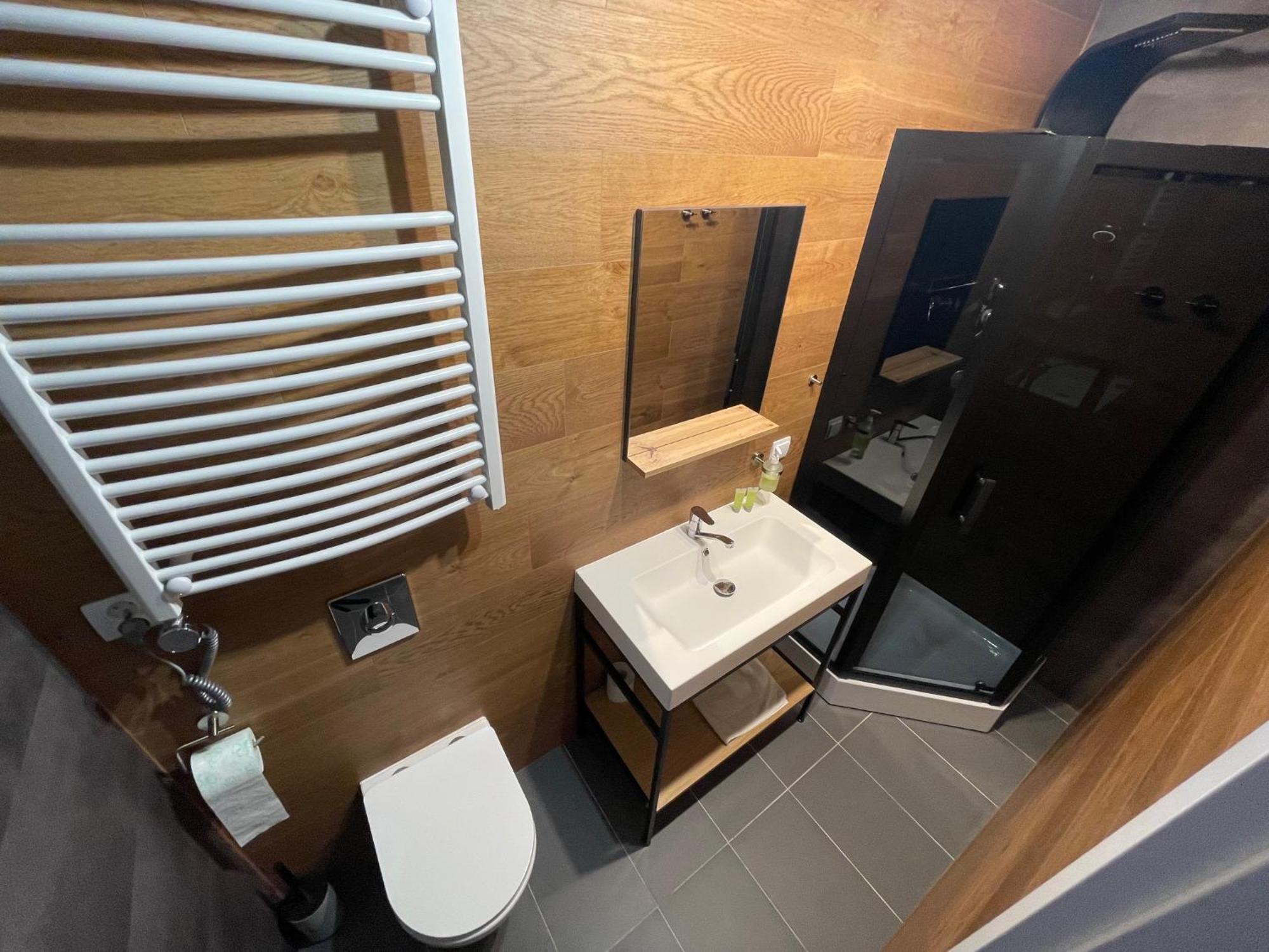 Adria House Appartement Skwierzyna Buitenkant foto